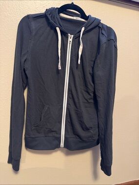 (#35)Abbot Main Charcoal Zip-Up Hoodie with White Drawstrings